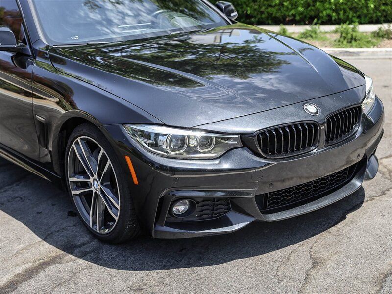 Used 2019 BMW 430i Coupe w/ M Sport Package RWD image 9