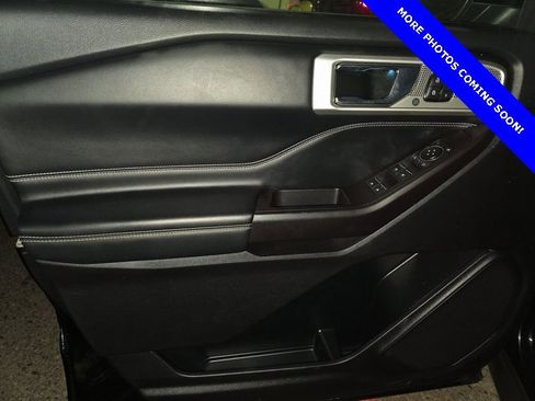 Used 2020 Ford Explorer ST image 10