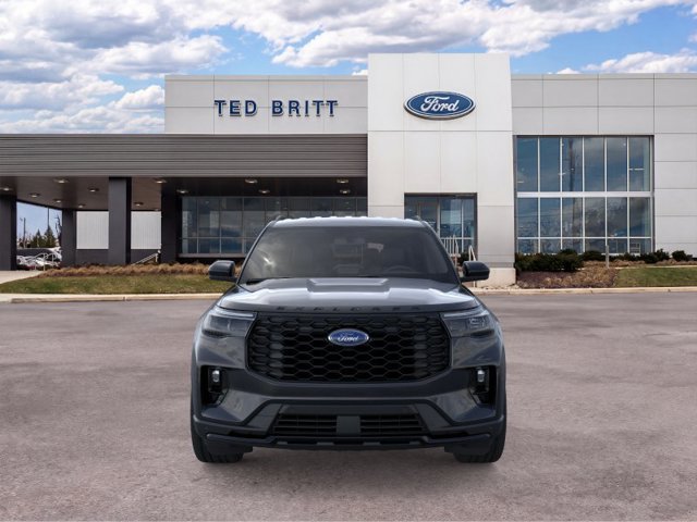 New 2026 Ford Explorer ST-Line w/ ST-Line Street Pack AWD/4WD image 7