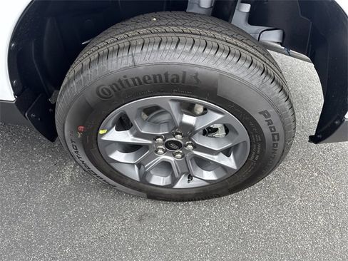 New 2025 Ford Maverick XLT image 12