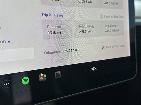 Used 2021 Tesla Model Y Long Range image 11