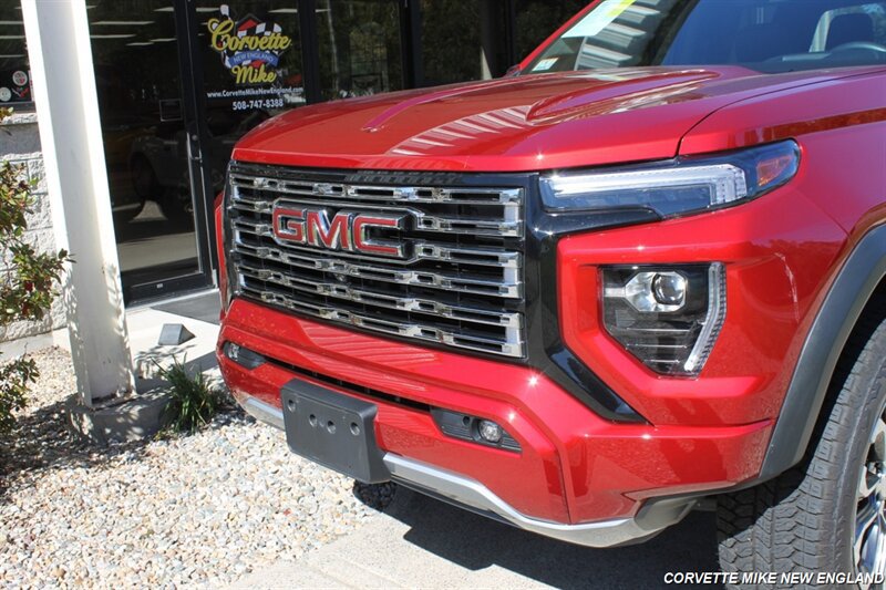 Used 2026 GMC Canyon Denali AWD/4WD image 10