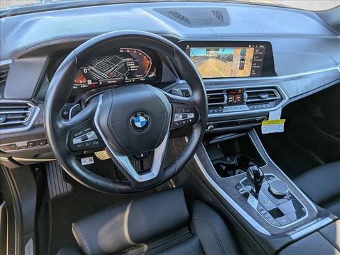 Used 2022 BMW X5 xDrive40i w/ Parking Assistance Package image 10