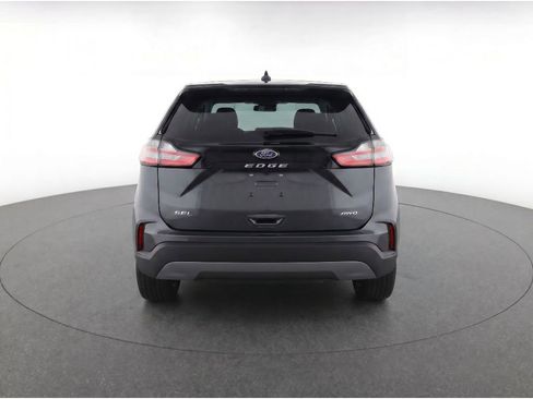 Used 2024 Ford Edge SEL w/ Convenience Package AWD/4WD image 7