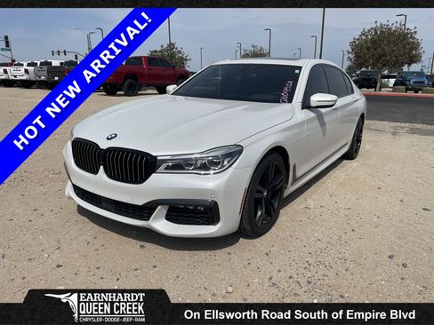 Used 2019 BMW 750i w/ Executive Package RWD image 1