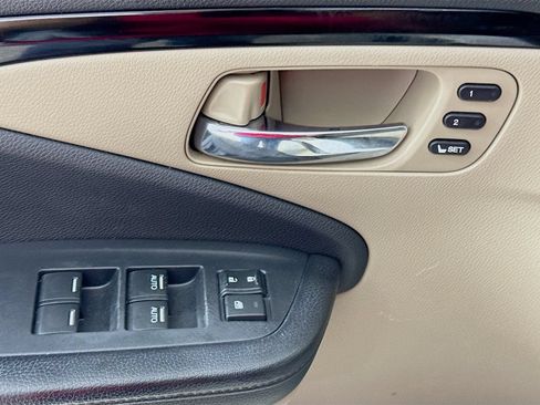 Used 2016 Honda Pilot Touring image 21