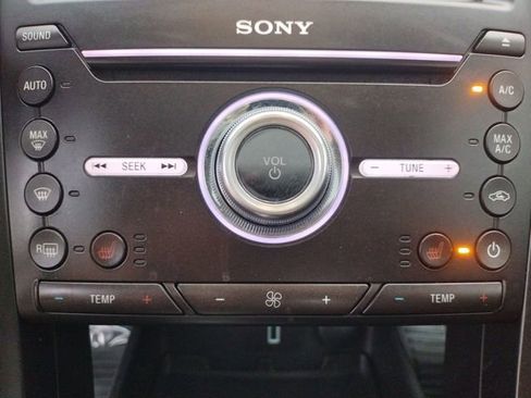 Used 2018 Ford Fusion Titanium image 43