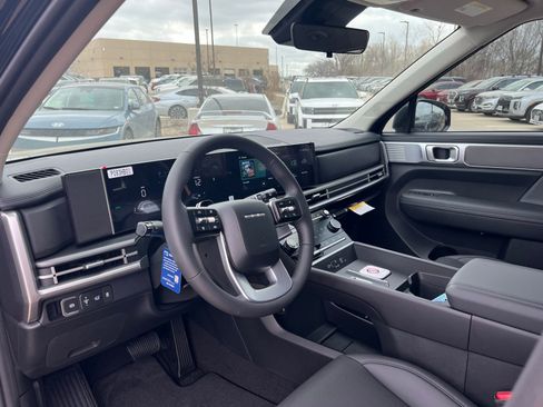 Used 2026 Hyundai Santa Fe SEL image 25