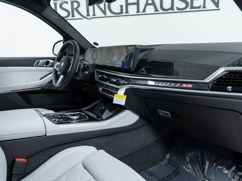 New 2026 BMW X5 xDrive50e w/ M Sport Package image 20