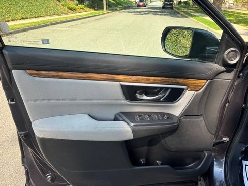 Used 2018 Honda CR-V EX image 11