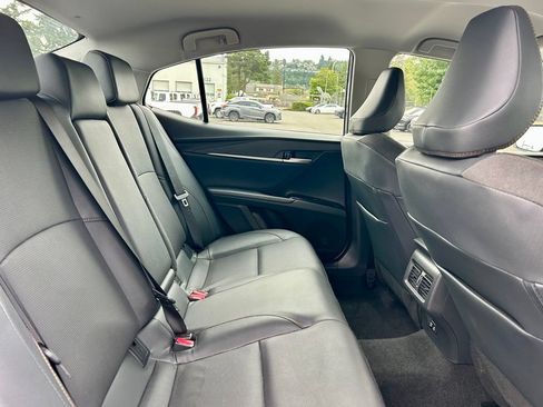 Certified 2025 Toyota Camry XLE FWD image 14