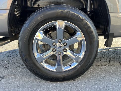 Used 2022 Ford F150 XLT w/ Equipment Group 302A High image 13