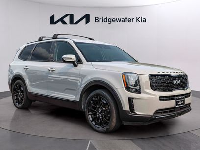 Used 2022 Kia Telluride EX w/ EX Premium Package