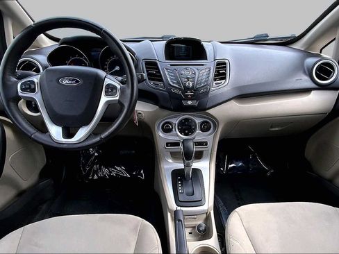 Used 2016 Ford Fiesta SE w/ Cold Weather Package FWD image 15