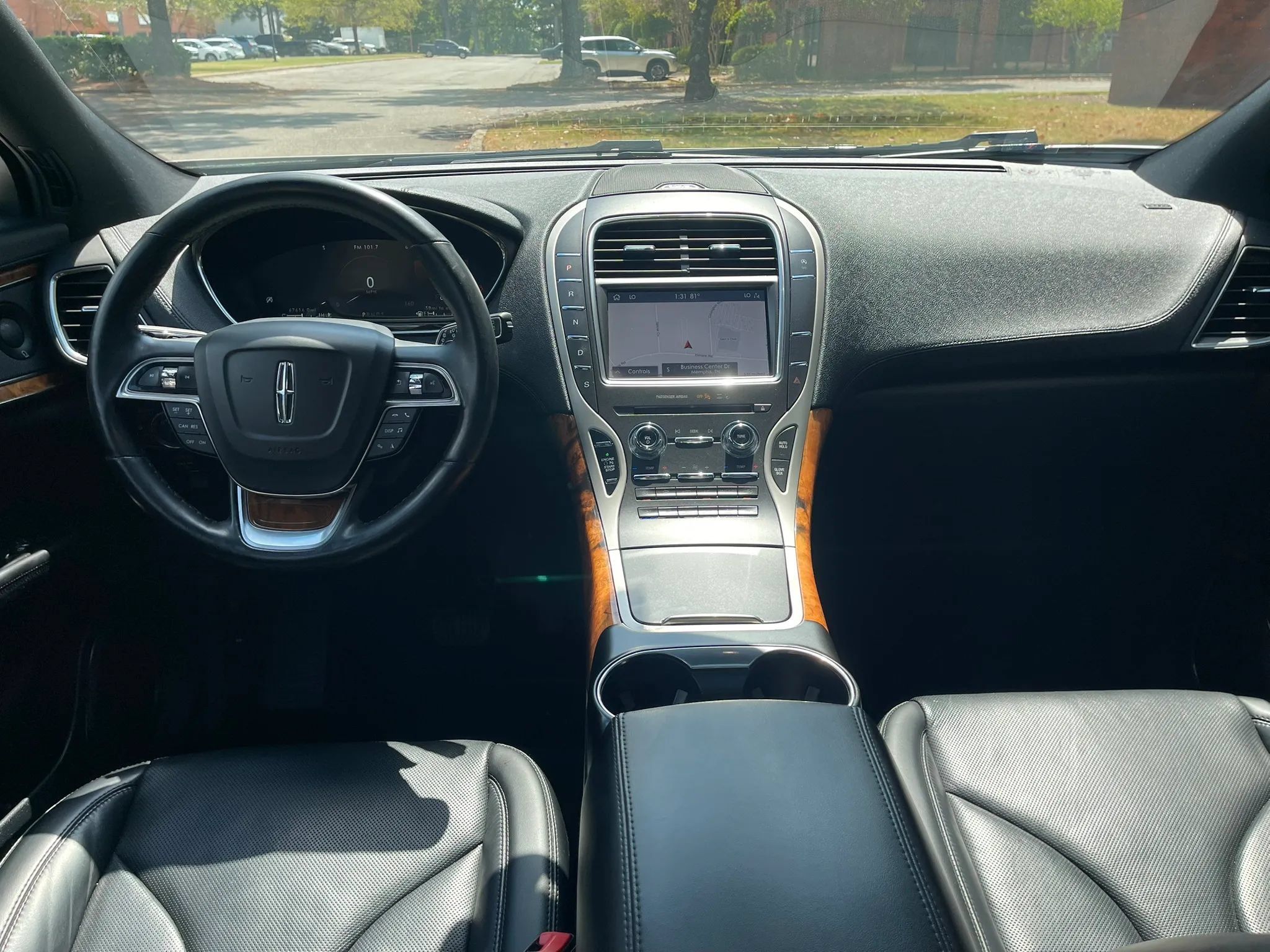 Used 2020 Lincoln Nautilus Reserve AWD/4WD image 16