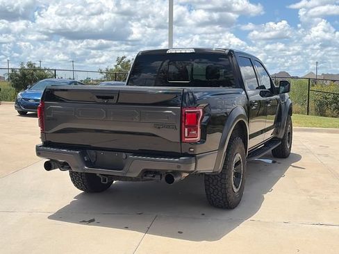 Used 2018 Ford F150 Raptor w/ Equipment Group 802A Luxury AWD/4WD image 9