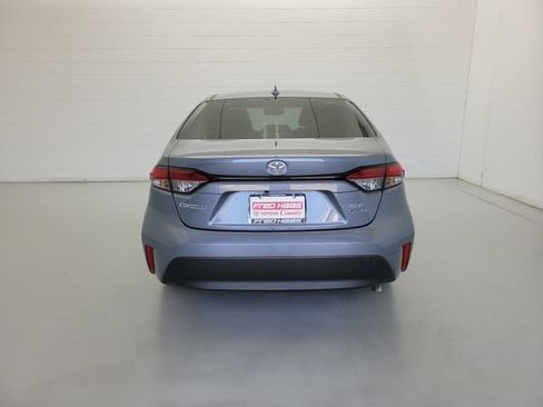 Used 2026 Toyota Corolla XLE FWD image 6