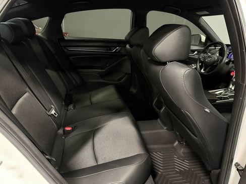 Used 2020 Honda Accord Sport image 18