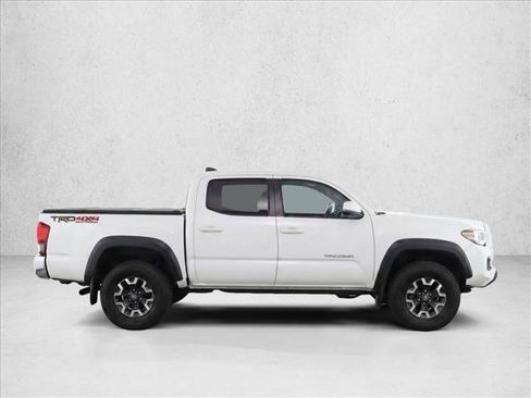 Used 2023 Toyota Tacoma TRD Off-Road AWD/4WD image 8