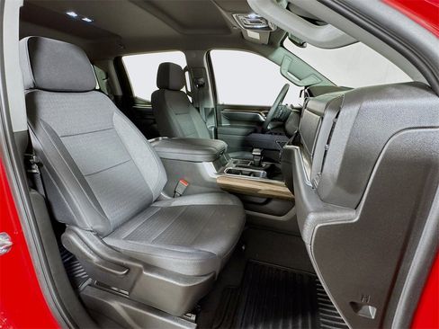 Certified 2025 Chevrolet Silverado 1500 LT w/ Convenience Package II image 26
