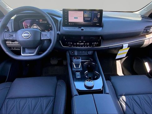 New 2026 Nissan Rogue Platinum AWD/4WD image 7