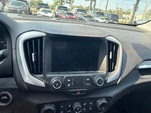 Used 2021 GMC Terrain SLE w/ Driver Convenience Package FWD image 6