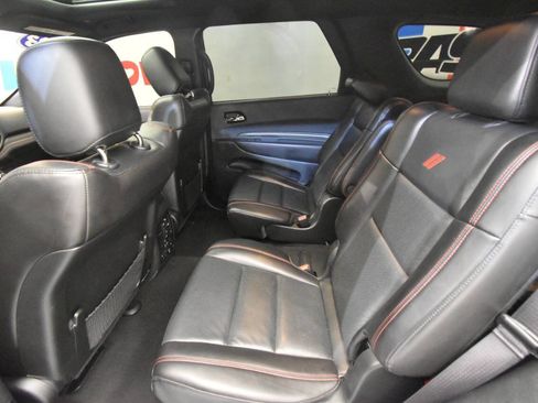 Used 2023 Dodge Durango R/T RWD image 15