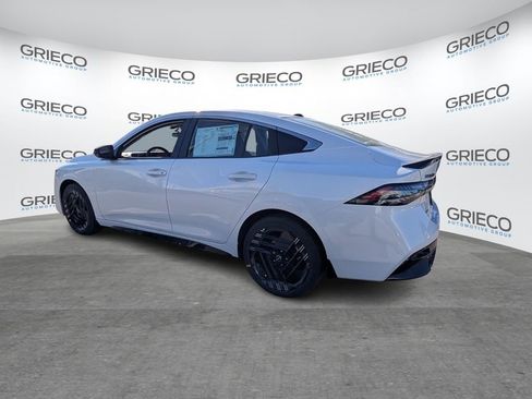 New 2026 Nissan Sentra SR w/ SR All Weather Package image 5