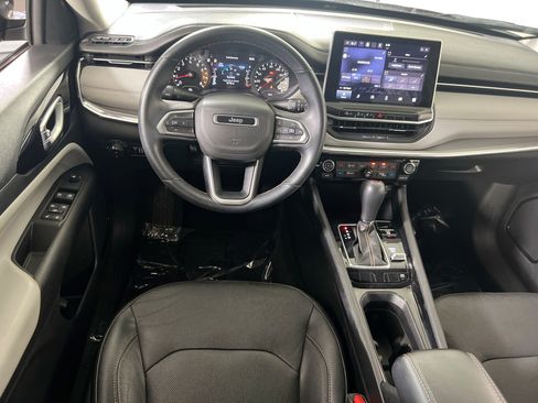 Used 2022 Jeep Compass Limited AWD/4WD image 21