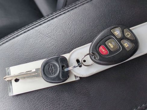 Used 2010 Chevrolet Impala LT w/ Luxury Edition Package image 35