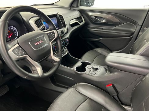 Used 2023 GMC Terrain SLT w/ Tech Package AWD/4WD image 17