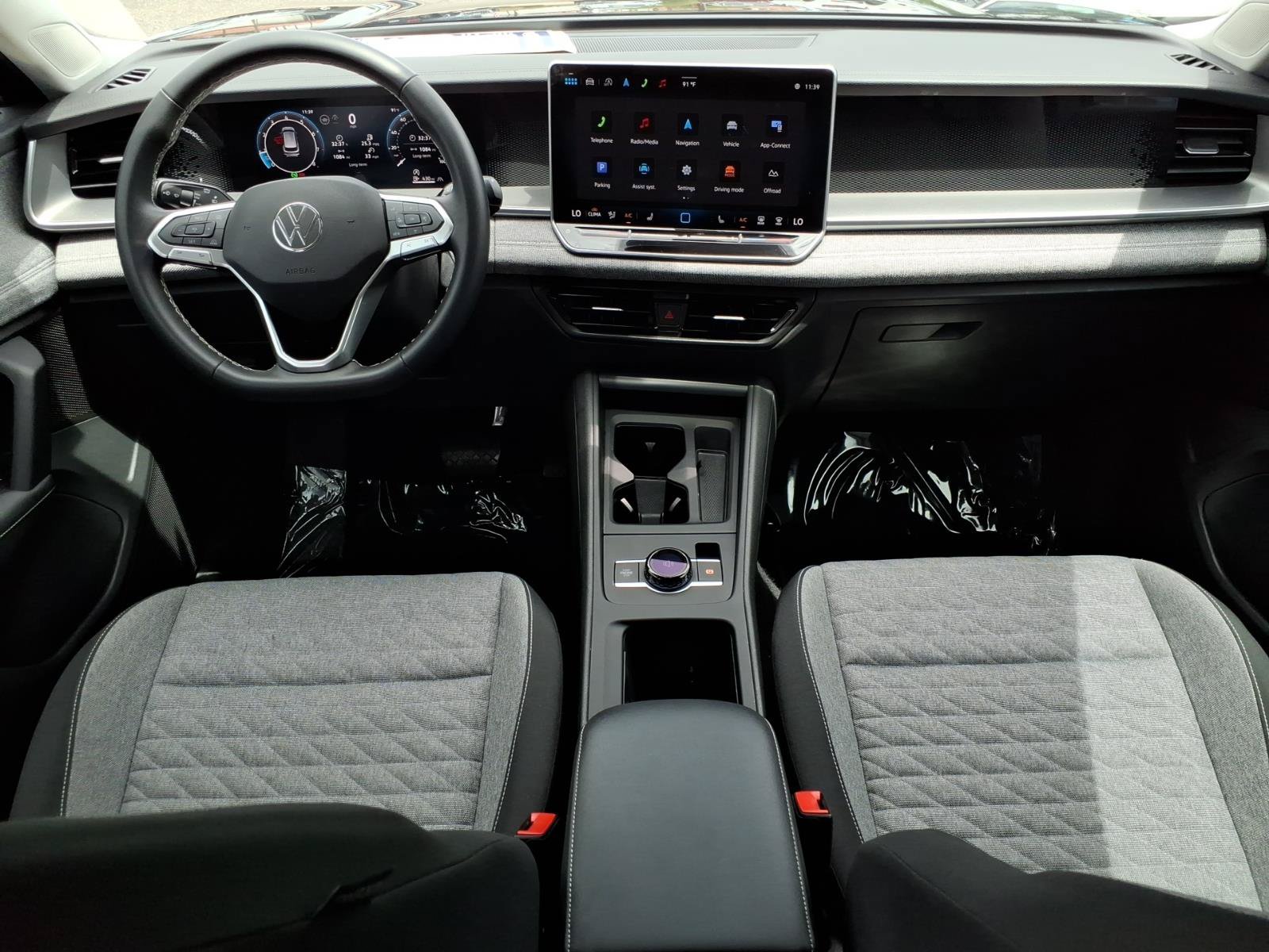 Certified 2025 Volkswagen Tiguan S AWD/4WD image 24