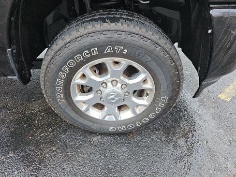 Used 2024 RAM 2500 Laramie w/ Safety Group AWD/4WD image 10