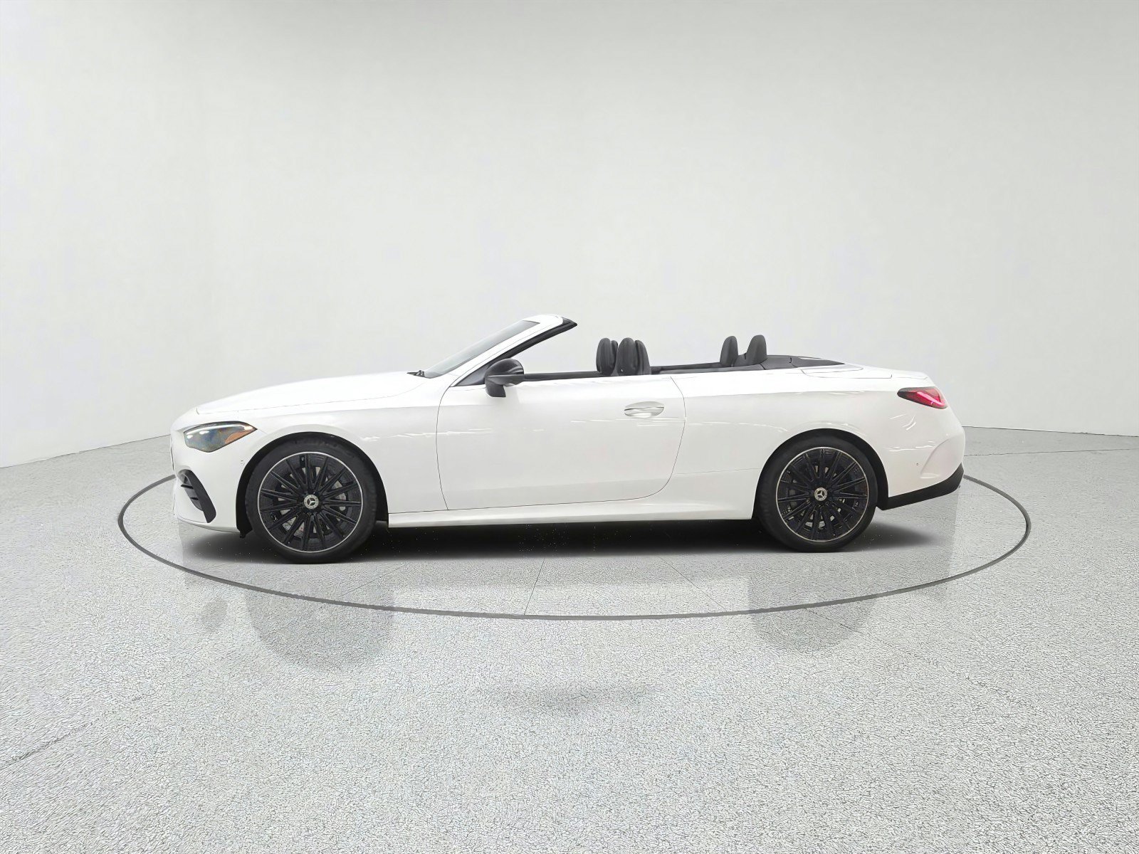New 2027 Mercedes-Benz CLE 450 4MATIC Cabriolet image 8