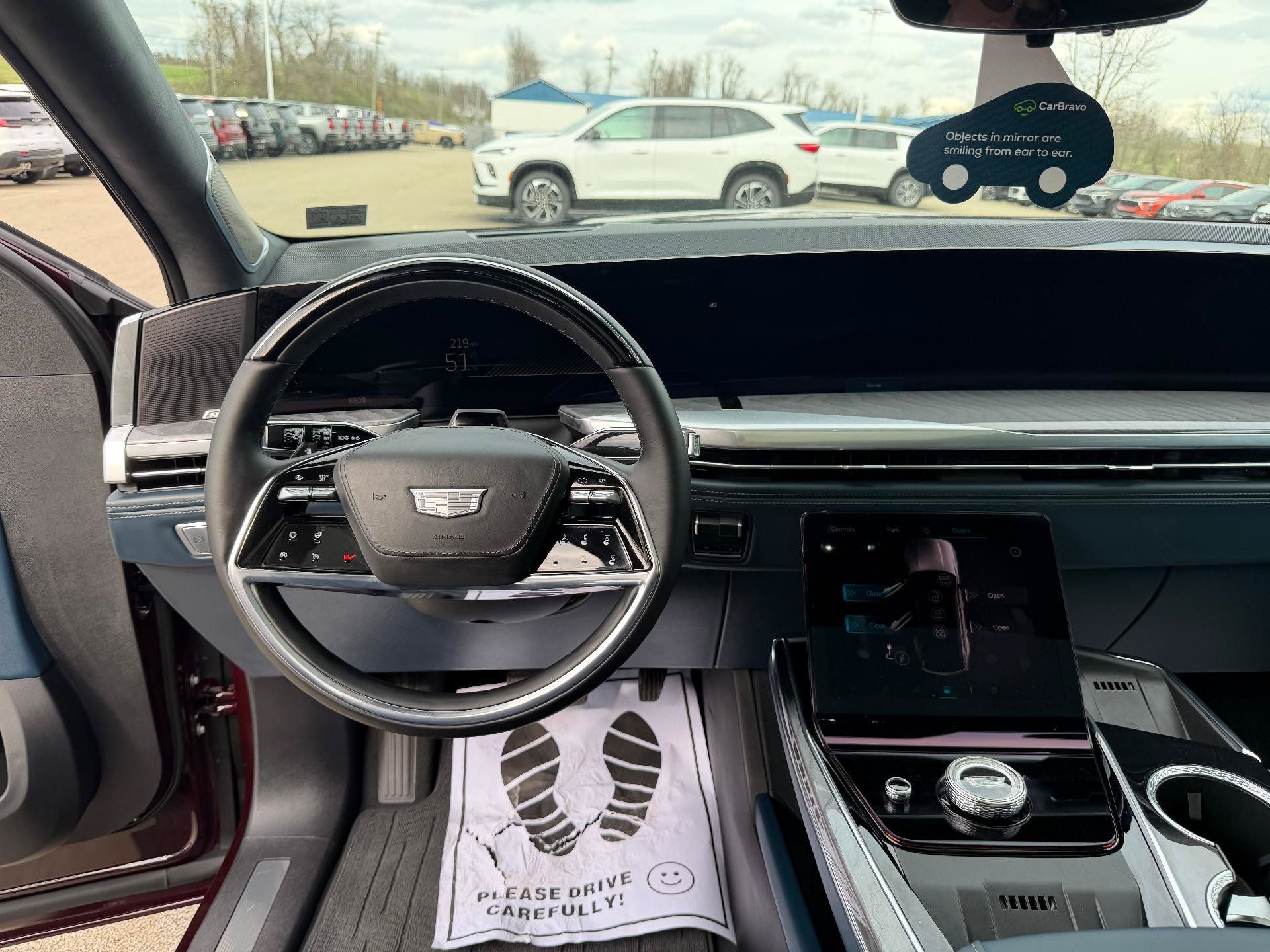 Certified 2025 Cadillac Escalade IQ Luxury 2 w/ LPO, Premium Carpet Package AWD/4WD image 21