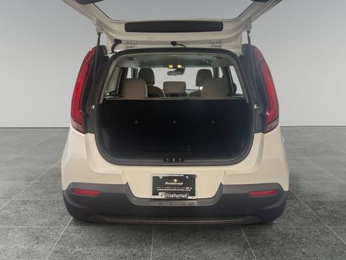 Used 2020 Kia Soul S FWD image 13