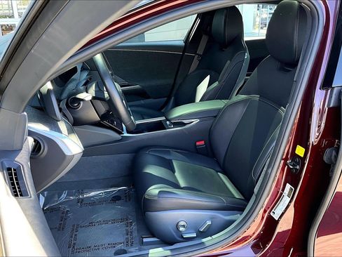 Used 2024 Lucid Air Touring AWD/4WD image 25