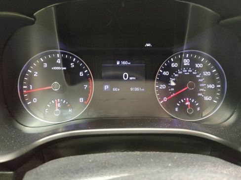 Used 2019 Kia Forte LXS FWD image 25