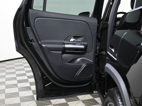 Certified 2026 Mercedes-Benz GLA 250 4MATIC image 31