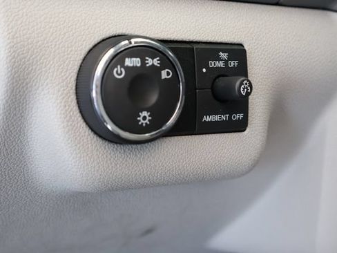 Used 2017 Buick Enclave Premium w/ Experience Buick Package FWD image 25