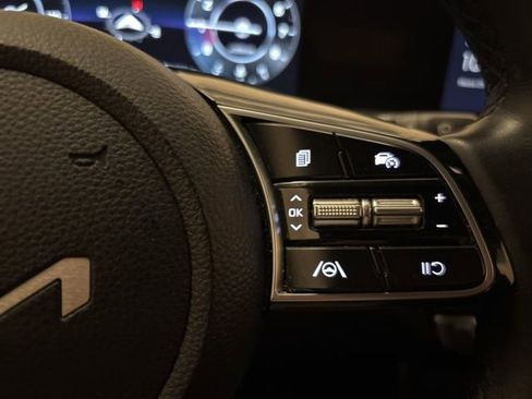 Certified 2024 Kia Seltos S FWD image 17