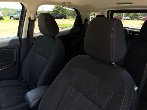 Used 2021 Ford EcoSport SE FWD image 12