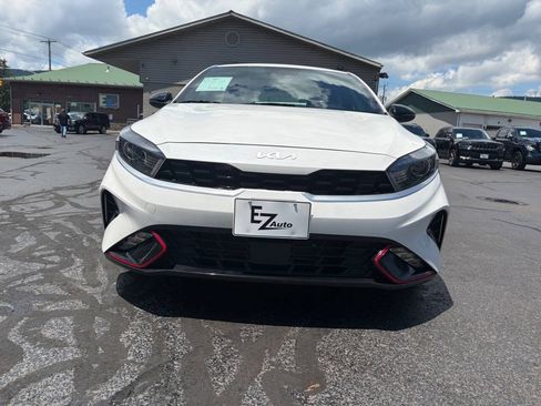 Used 2022 Kia Forte GT-Line w/ GT-Line Technology Package FWD image 2