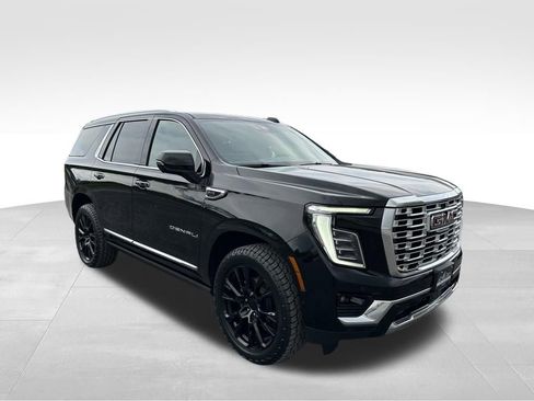 Used 2025 GMC Yukon Denali w/ Sun & Power Step Package AWD/4WD image 27