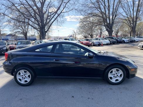 Used 2000 Toyota Celica GT image 3
