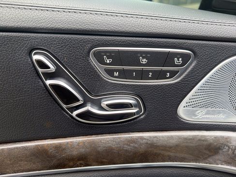 Used 2016 Mercedes-Benz S 550 Sedan image 14