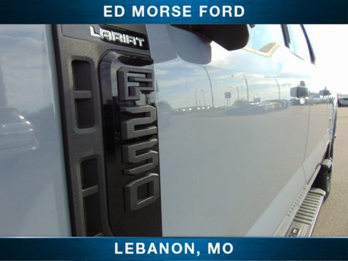 New 2026 Ford F250 Lariat w/ Black Appearance Package image 16