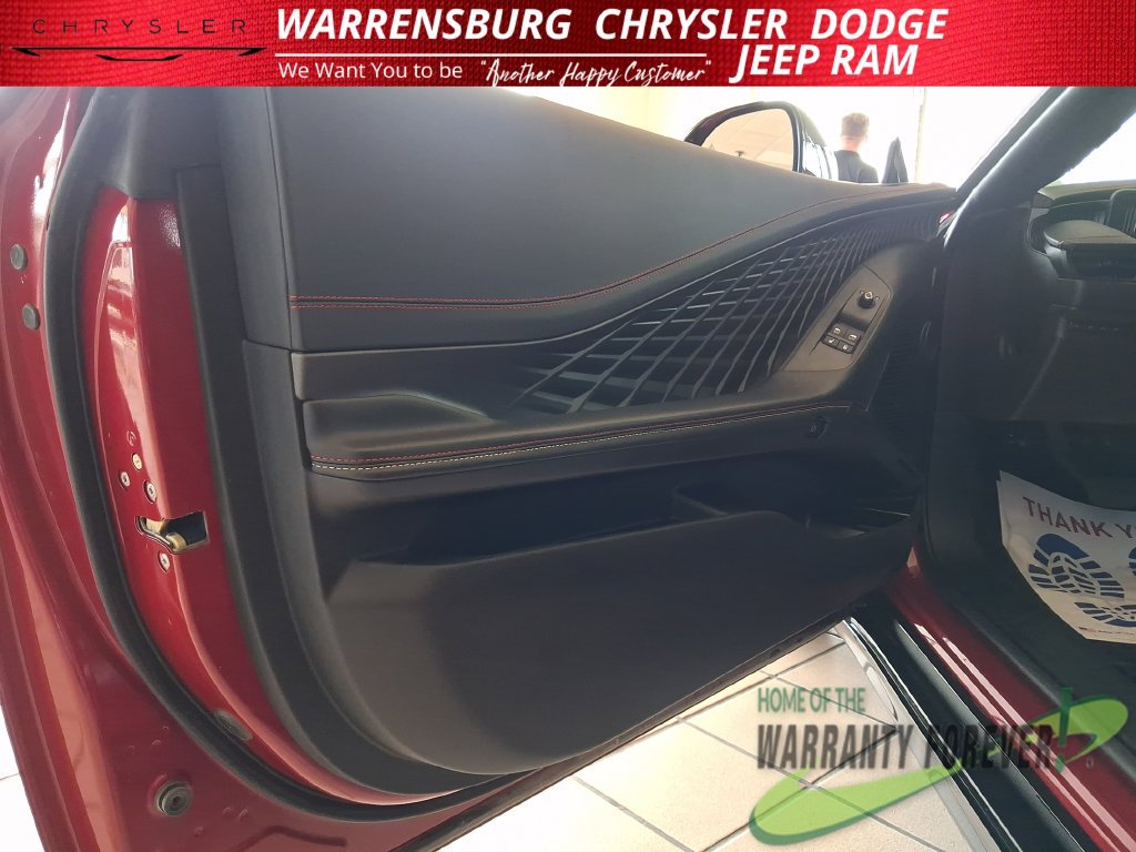 Used 2026 Dodge Charger Scat Pack AWD/4WD image 12