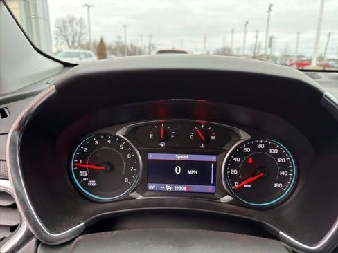 Used 2022 Chevrolet Equinox Premier image 14