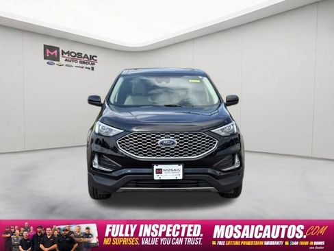 Used 2024 Ford Edge SEL w/ Convenience Package AWD/4WD image 2